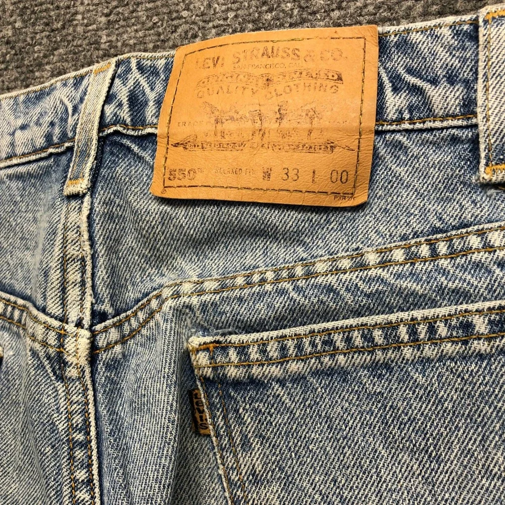 Levis 550 Relaxed Fit Denim Shorts Mens 33 Light Wash Orange Tab Cotton
